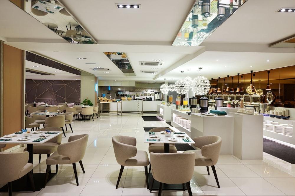 Cosmo Hotel Κουάλα Λουμπούρ Εξωτερικό φωτογραφία